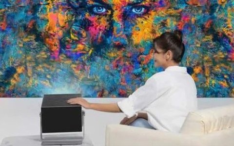 国产激光投影仪众筹破千万，这才是真正的出海爆款打法！