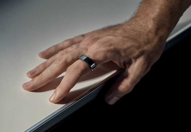 用户没跑、销量反涨？众筹起家的Oura Ring 如何用「微创新」撬动用户升级！