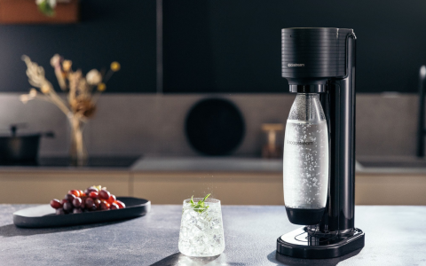 让用户爱上CO2 ，百年气泡机SodaStream用社媒营销完成新生