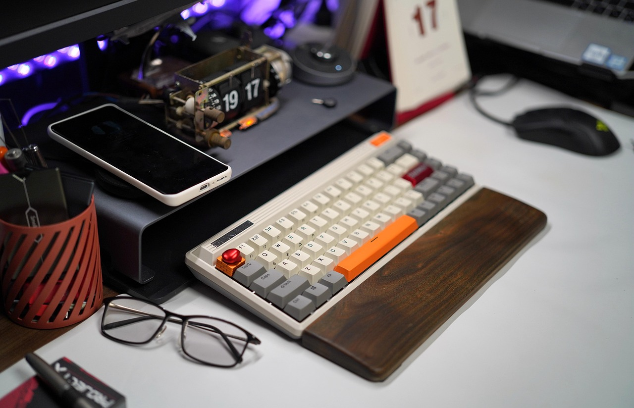 一年增长600%，硬件出海是如何打开“新世界”的？