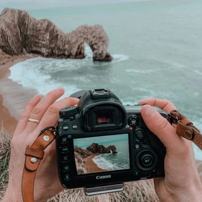 跨境配件企业的战略抉择：深耕配件、转型主设备、还是重构生态？｜告别“货架思维”