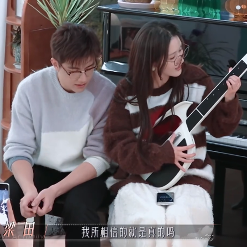 海外红人营销|90后前大疆工程师靠一把“无弦吉他”卖了10亿！