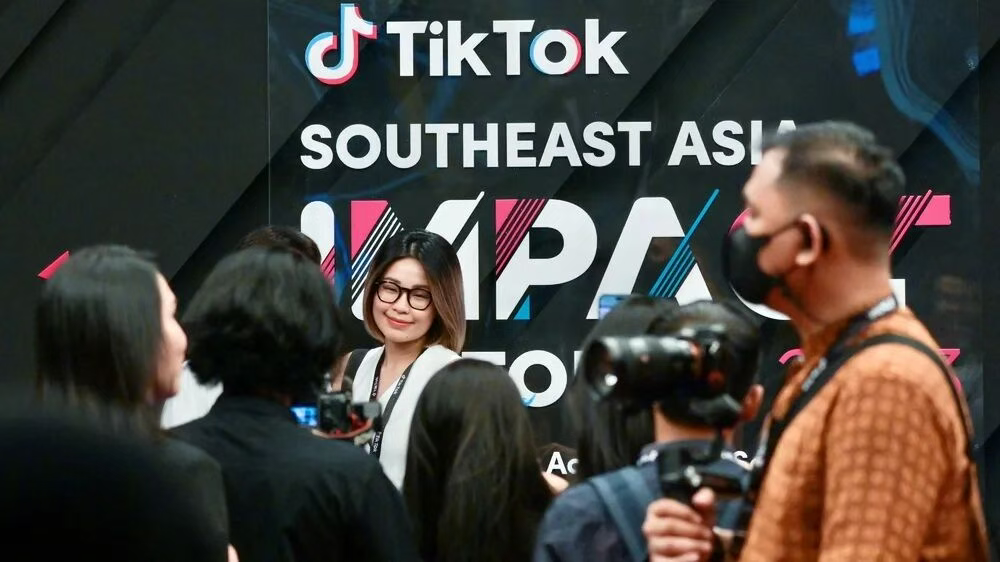 榨汁机销量飙升337%；瑜伽按摩垫登上美区新品销量榜第一