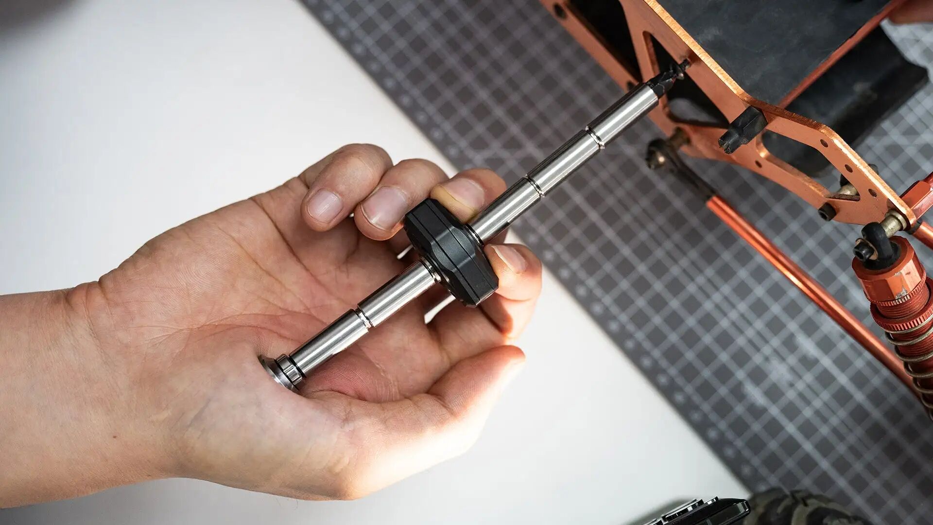 Titaner: The World's Tightest-Swing EDC Ratchet System