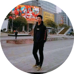 圣地亚哥YOUNG的头像